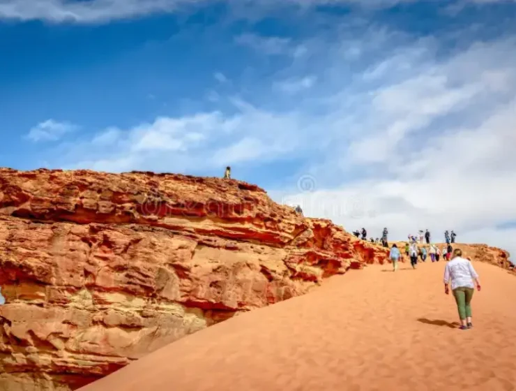climb-up-a-sand-dune