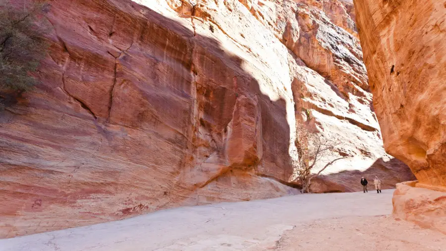 Caminando por el Siq