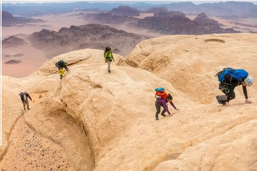 tailor made Wadi Rum and Petra tours and trips in Jordan